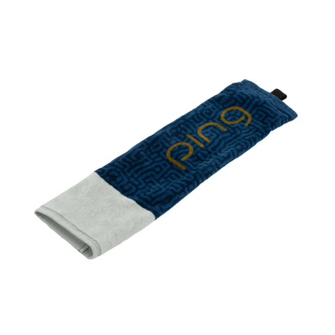 Ladies Trifold golf towel